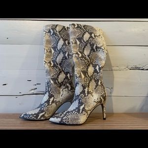 Steve Madden Snakeskin Boots-NEW & NEVER WORN